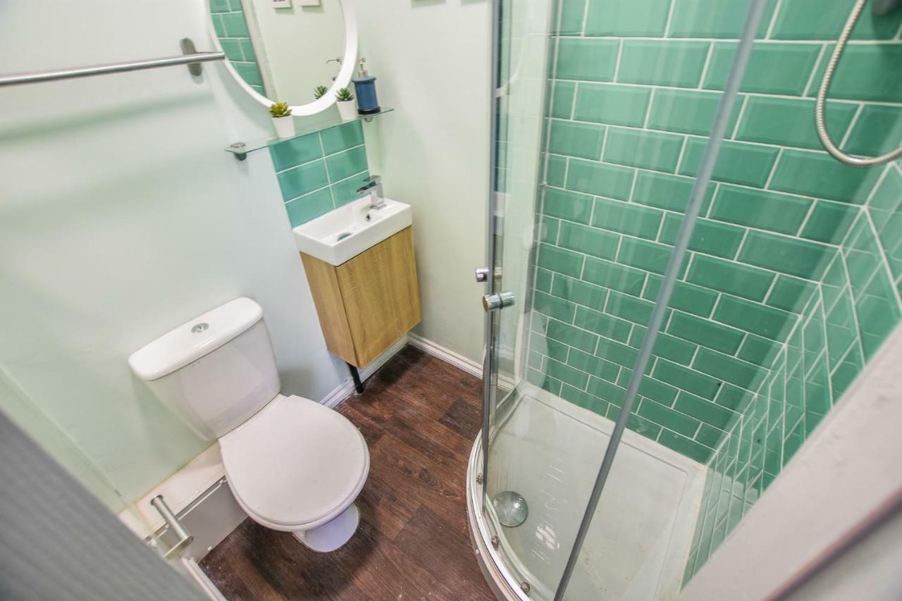 Regency Guesthouse Manchester North Dış mekan fotoğraf