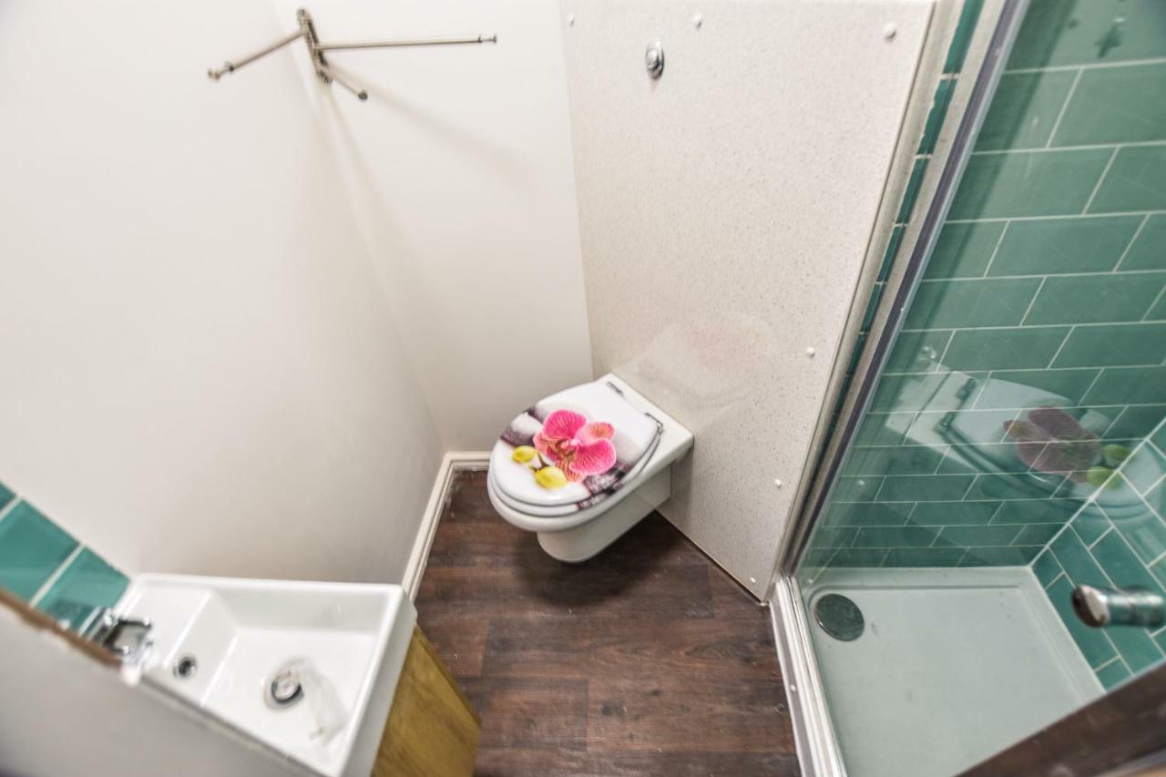 Regency Guesthouse Manchester North Dış mekan fotoğraf