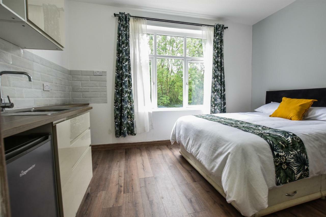 Regency Guesthouse Manchester North Dış mekan fotoğraf