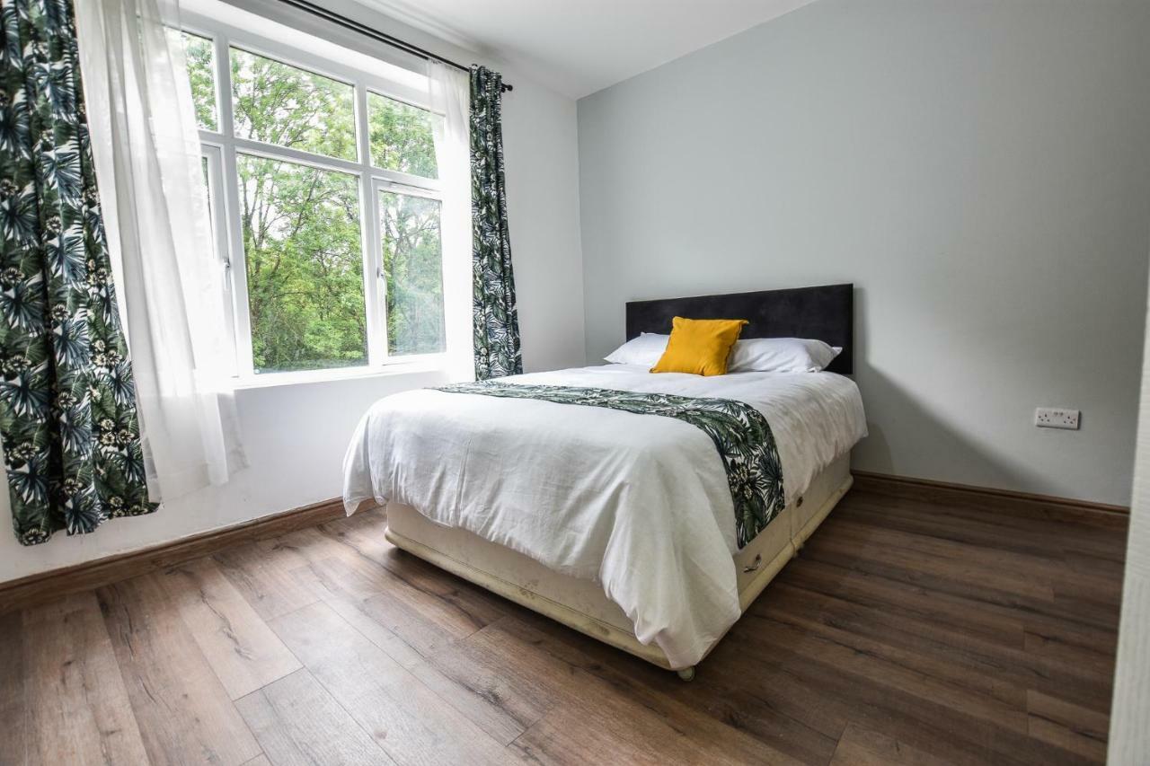 Regency Guesthouse Manchester North Dış mekan fotoğraf