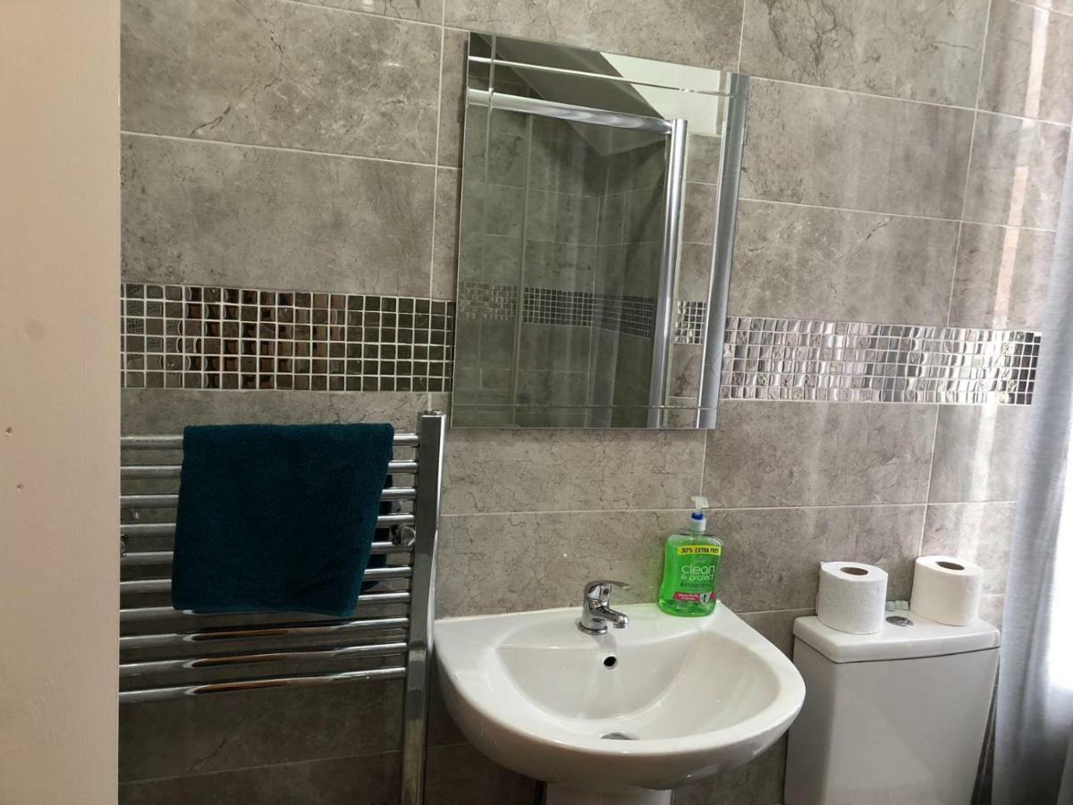 Regency Guesthouse Manchester North Dış mekan fotoğraf